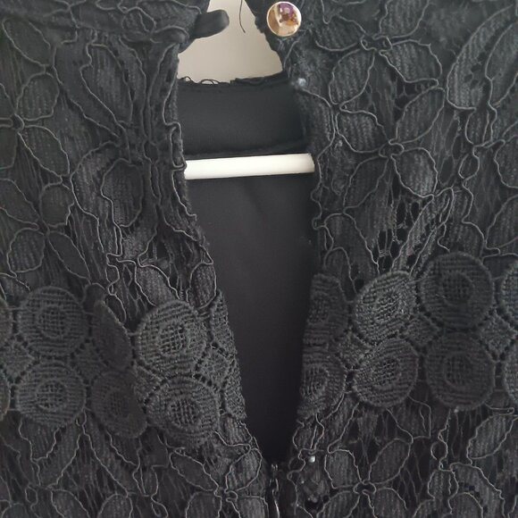 Julia Jordan Dress - Picture 4 of 4